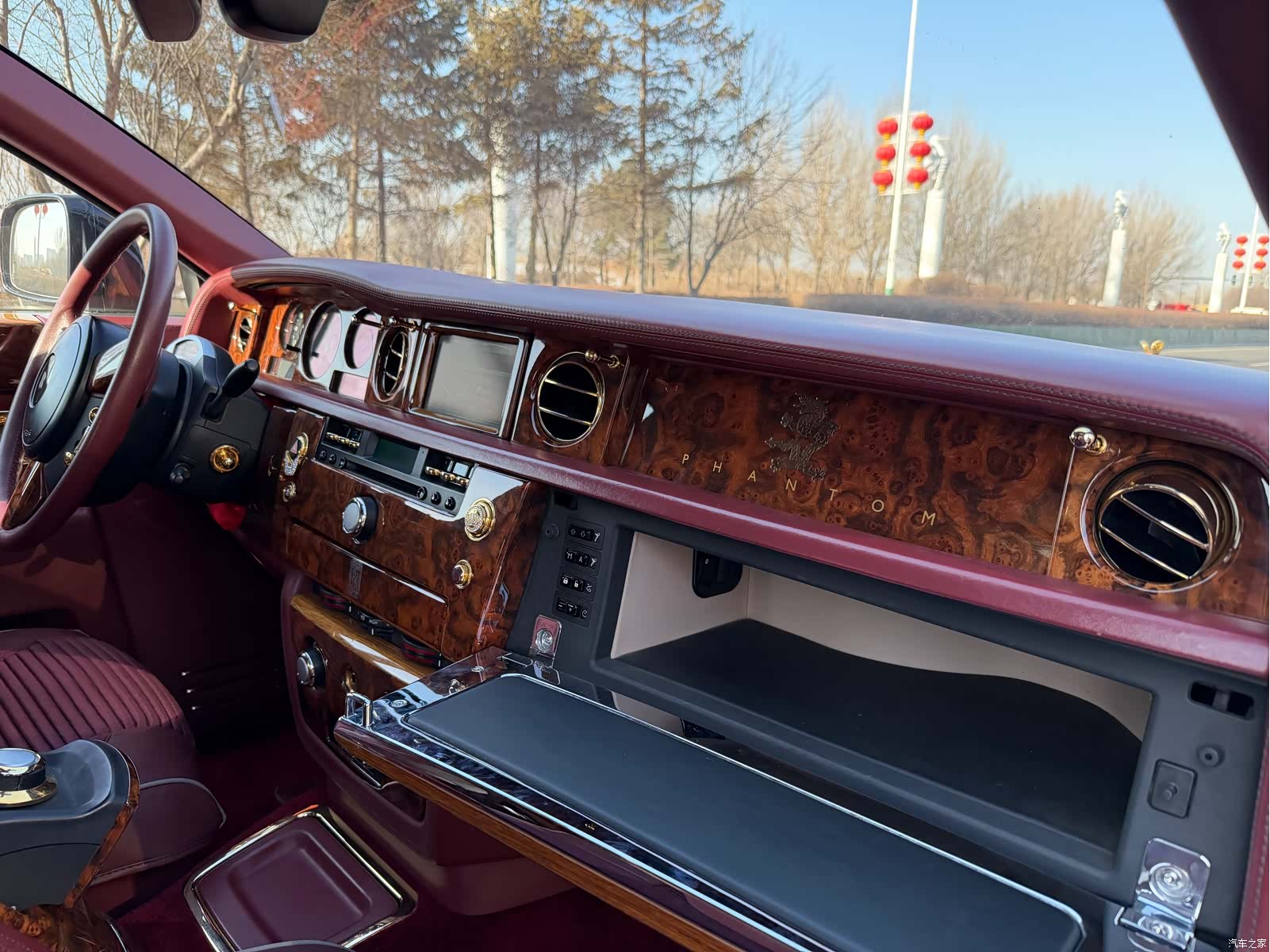 Rolls-Royce Phantom, 2011 14