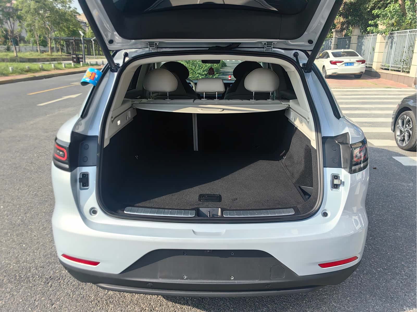 Leapmotor C11, 2022 10