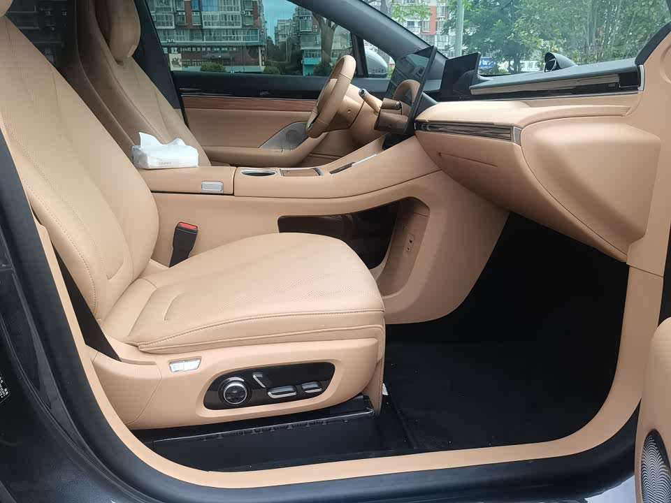 HarmonyOS Wisdom World R7