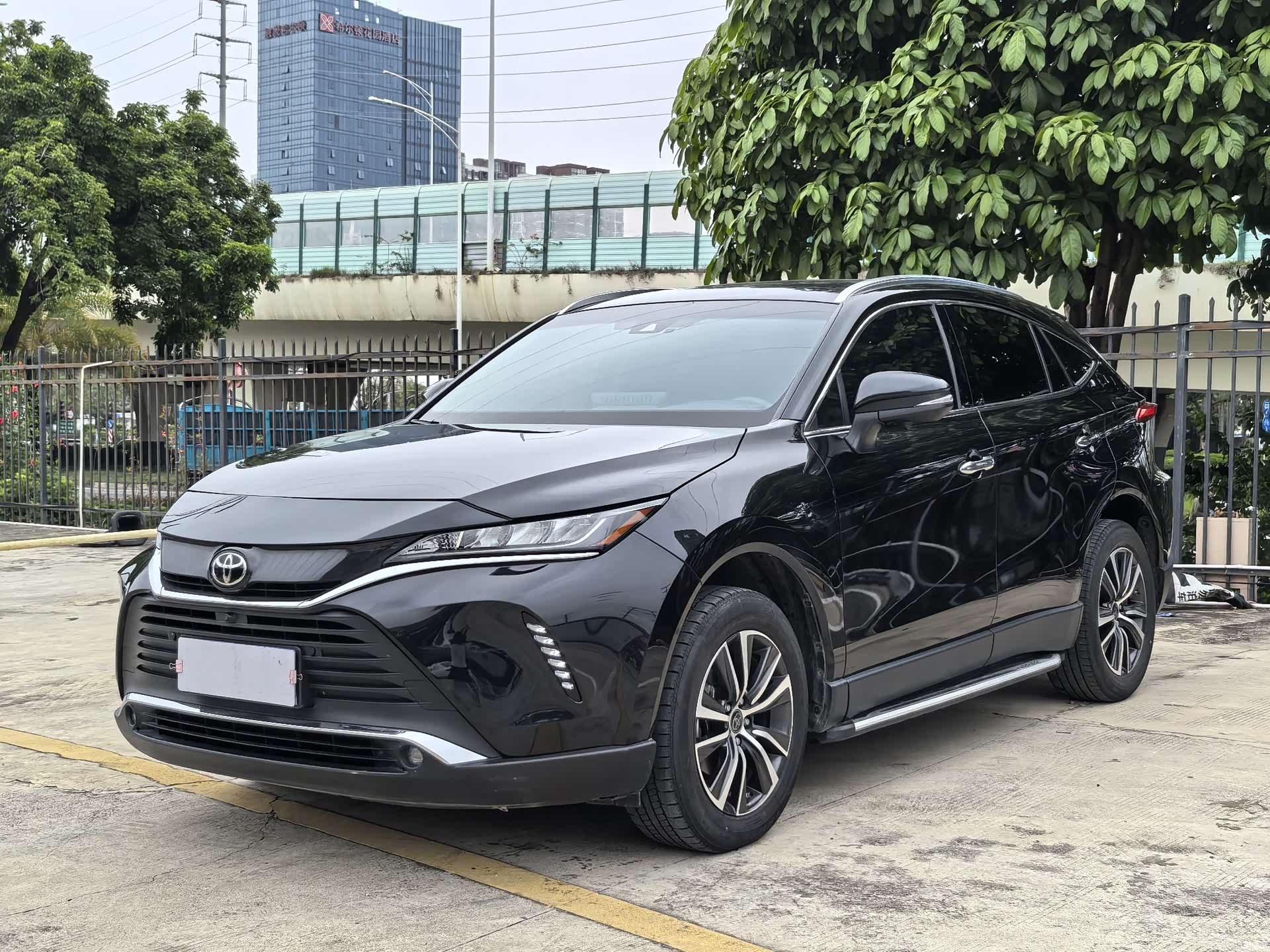 Toyota Harrier, 2022 1
