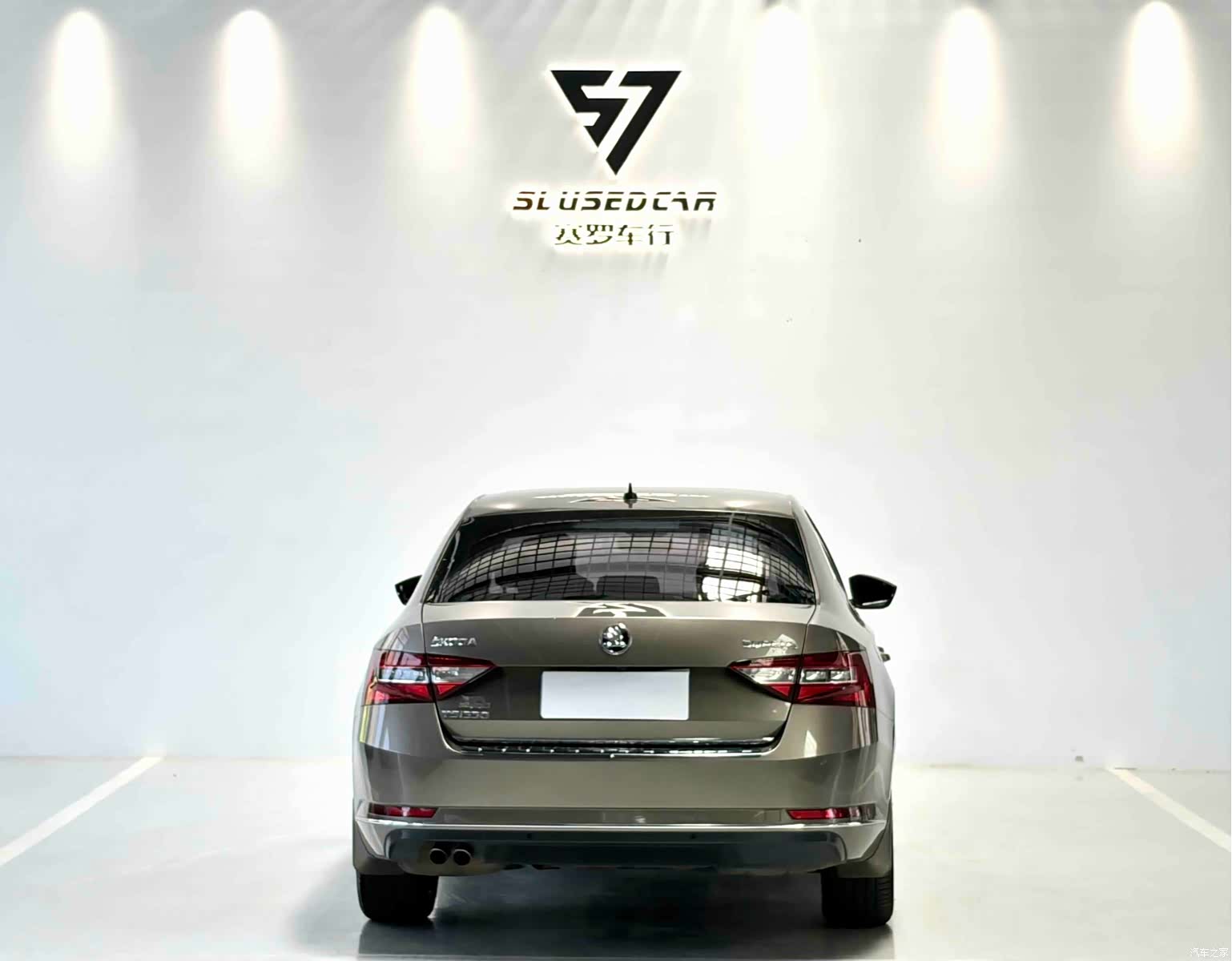 Skoda Superb, 2017 8