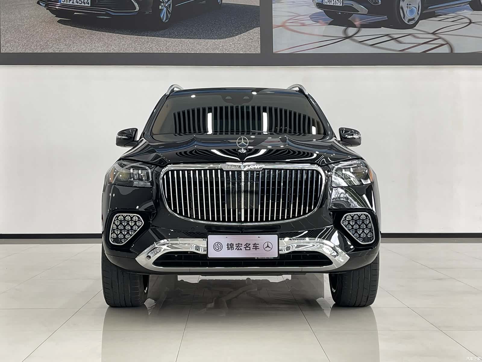 Mercedes-Benz GLS, 2024 1