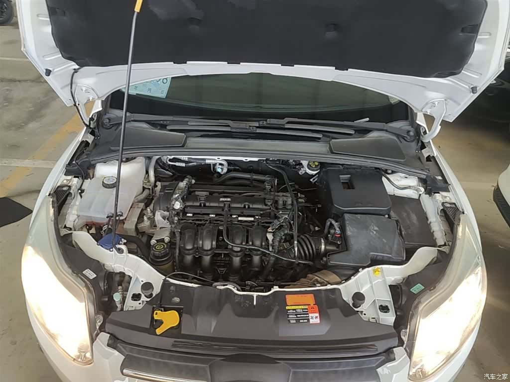 Ford Focus, 2014 20