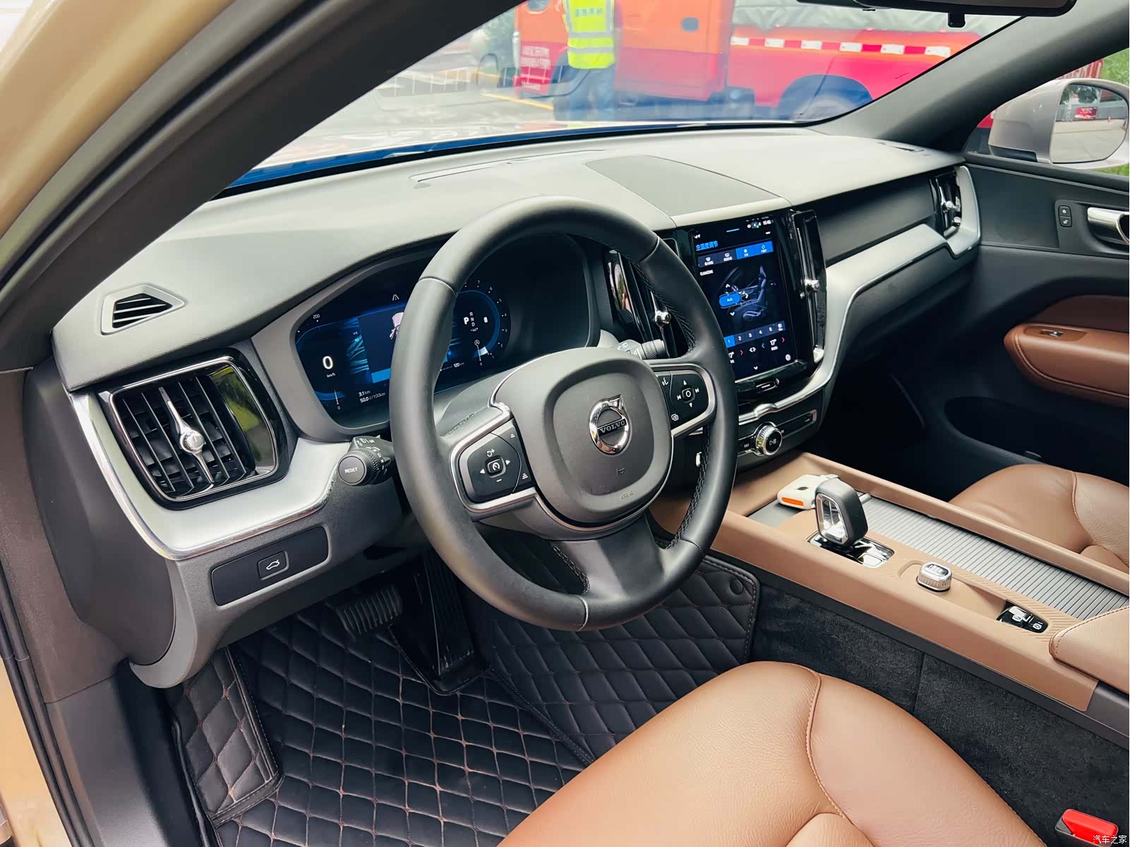 Volvo XC60, 2025 18
