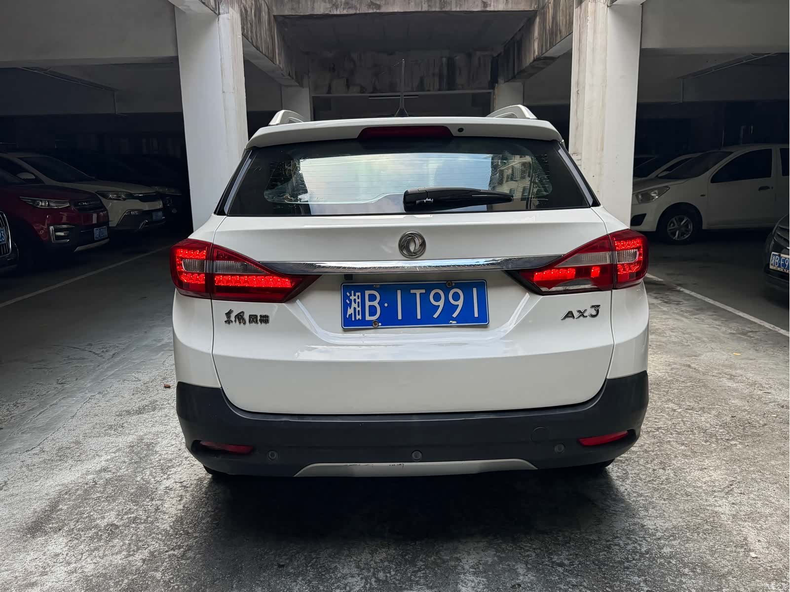 DongFeng AX3, 2016 8