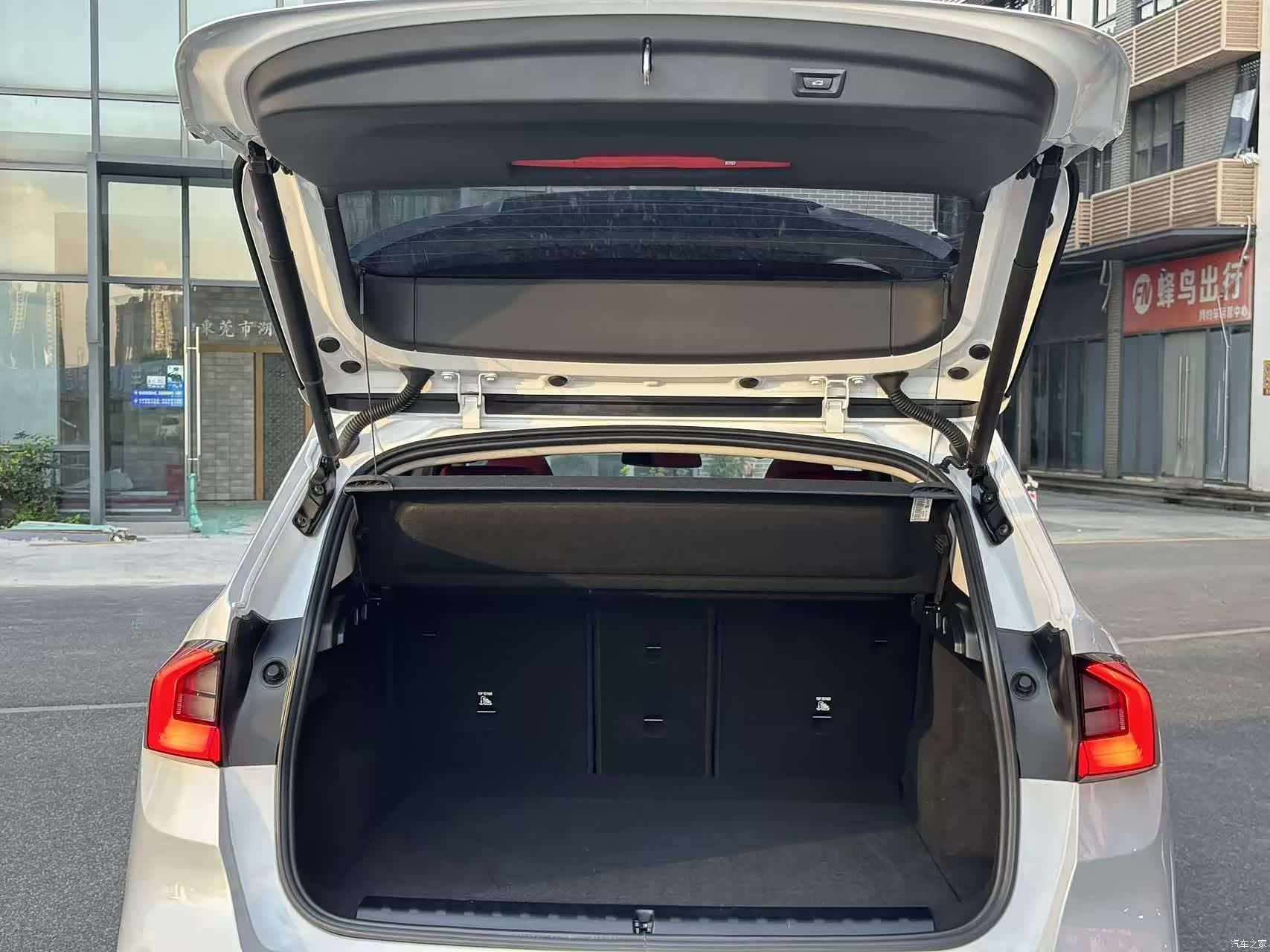 BMW X1, 2025 19