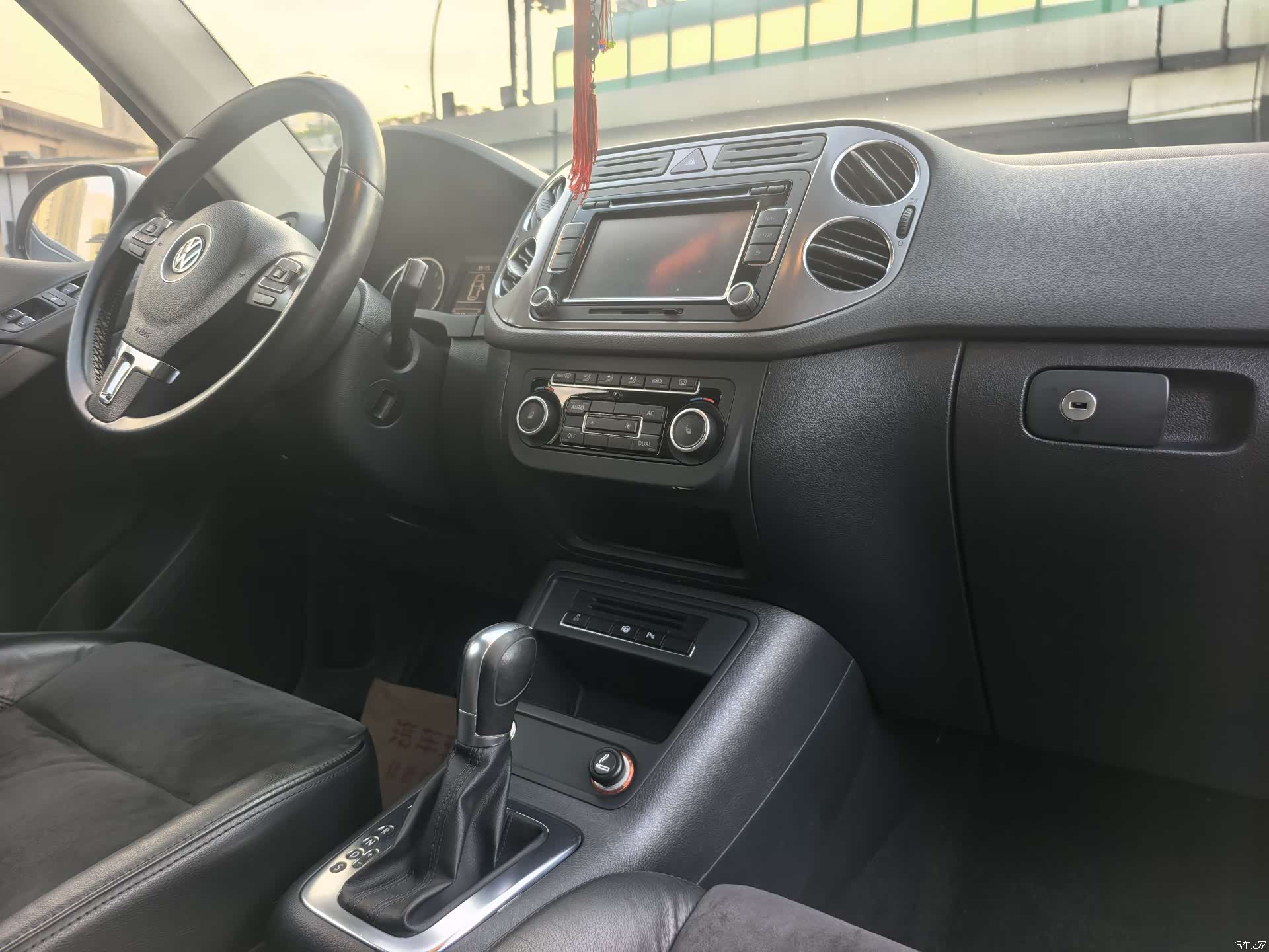 Volkswagen Tiguan, 2013 9