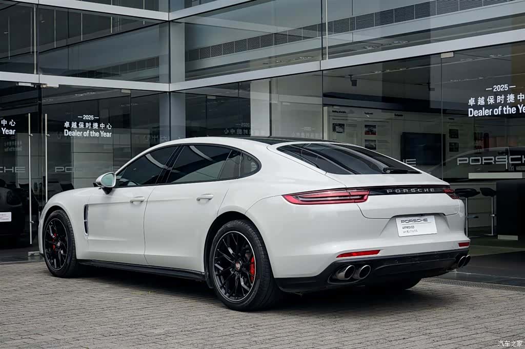 Porsche Panamera, 2018 4