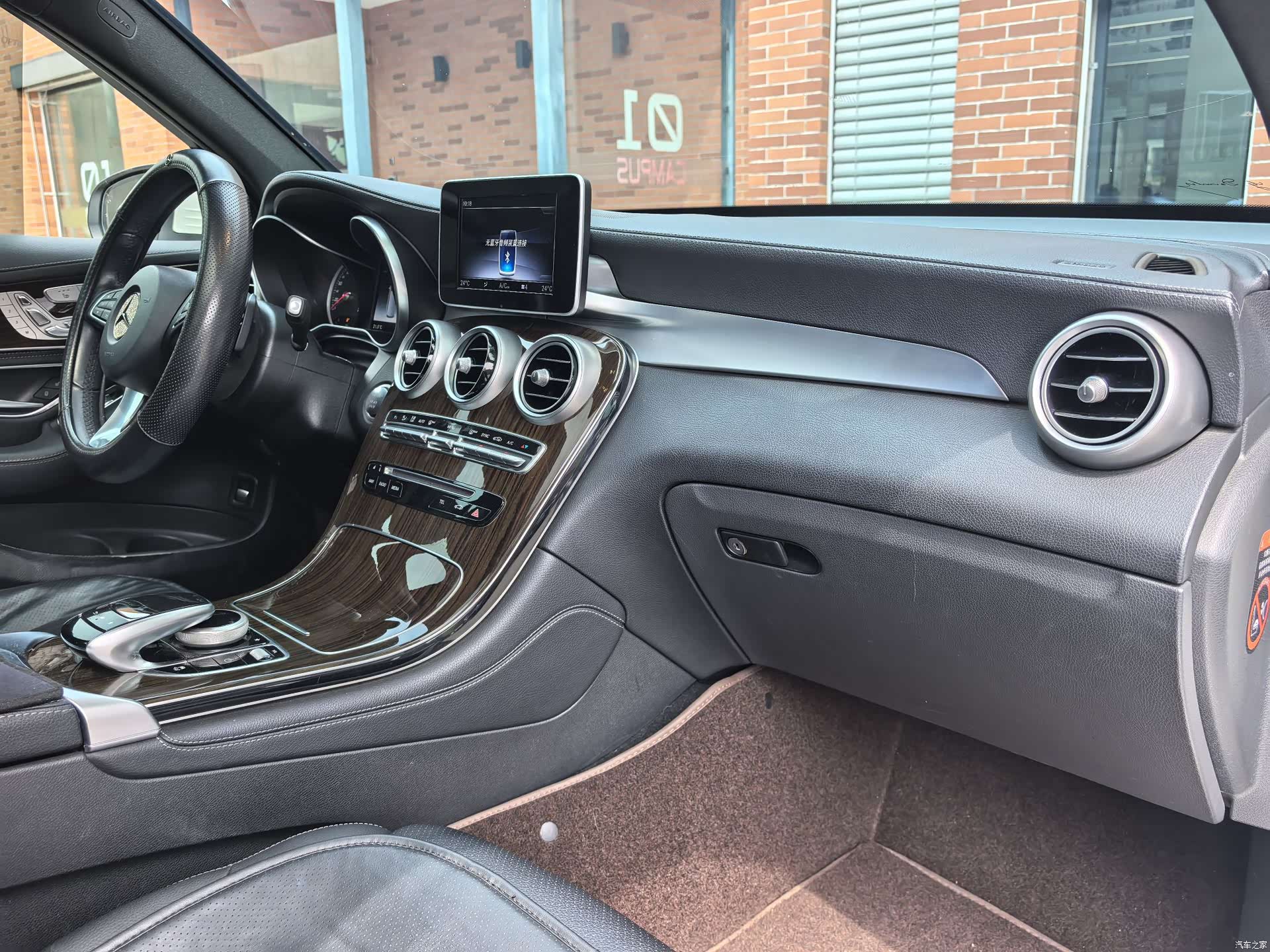 Mercedes-Benz GLC, 2019 14