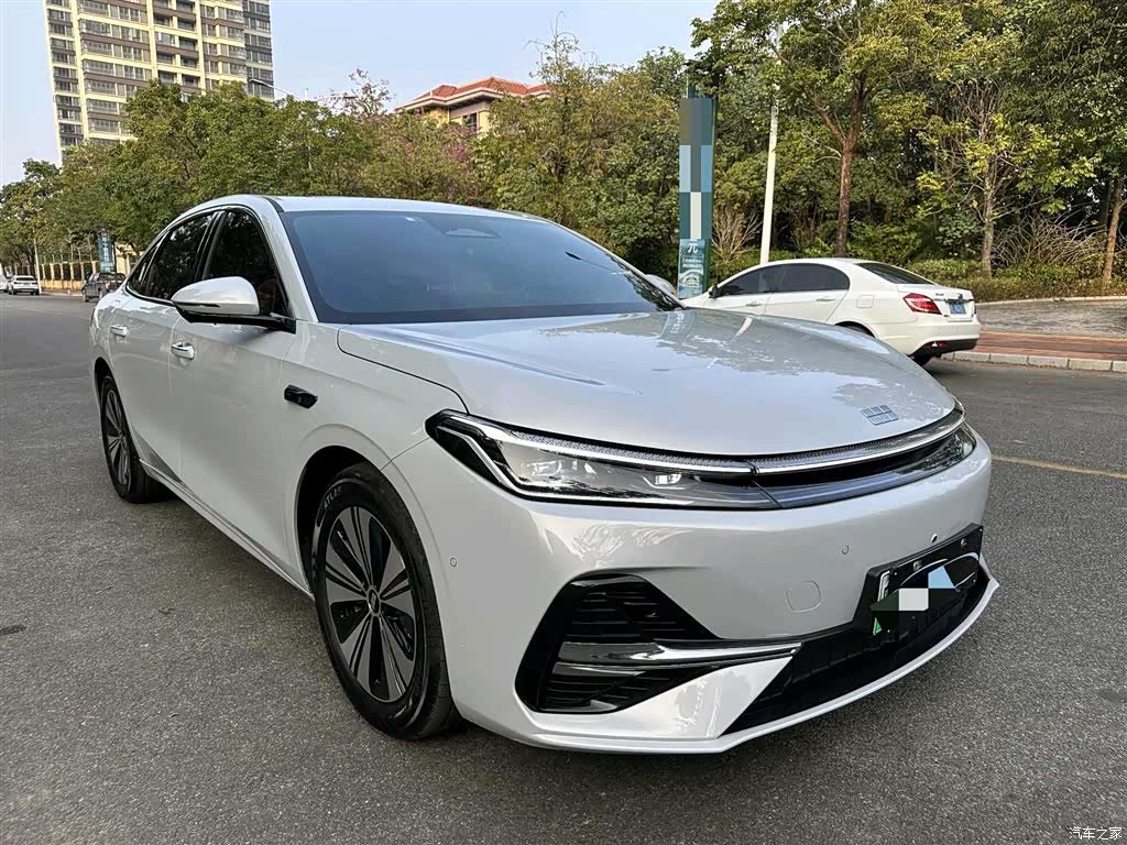 Geely A7, 2025 3