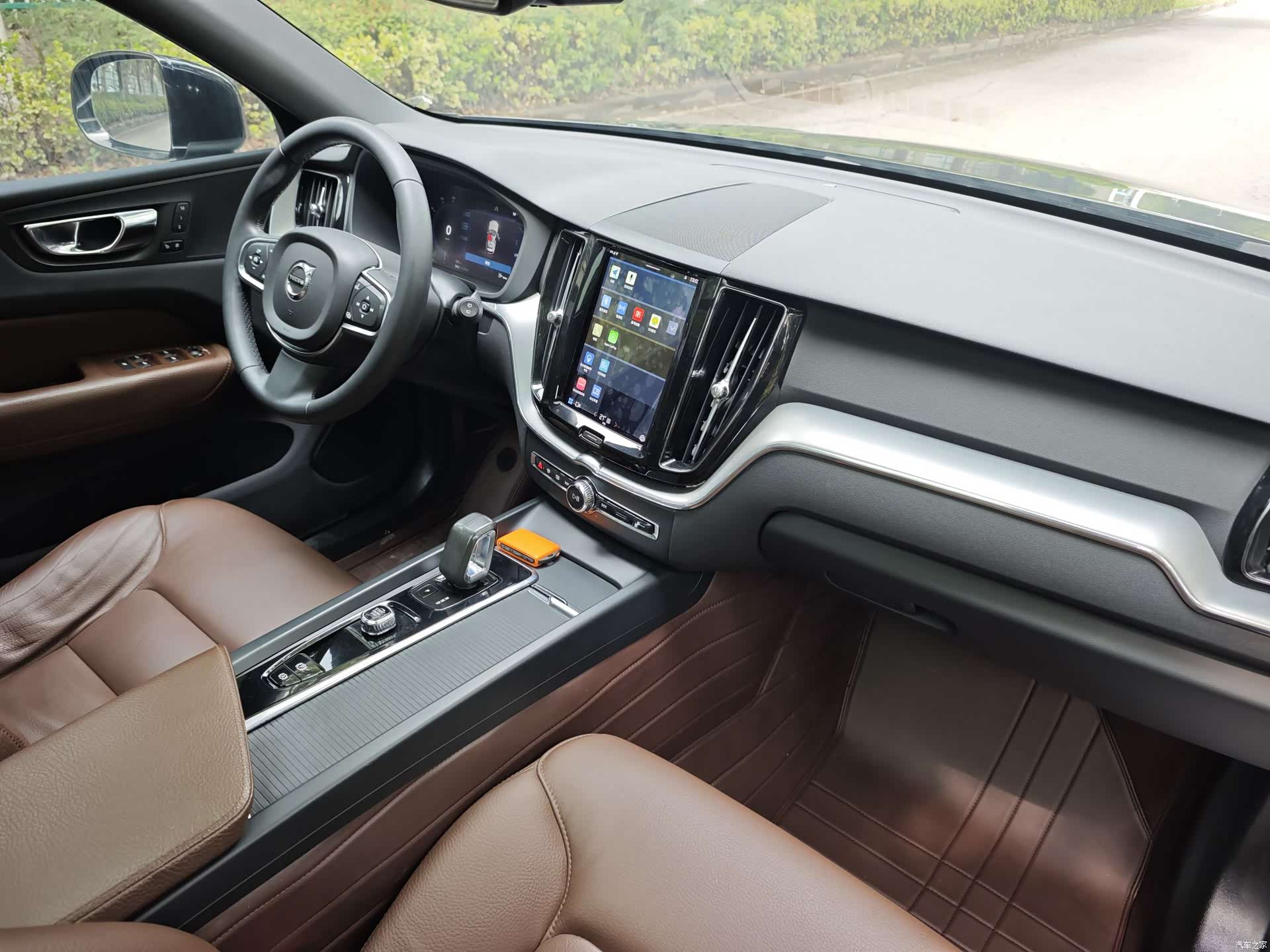 Volvo XC60, 2022 8