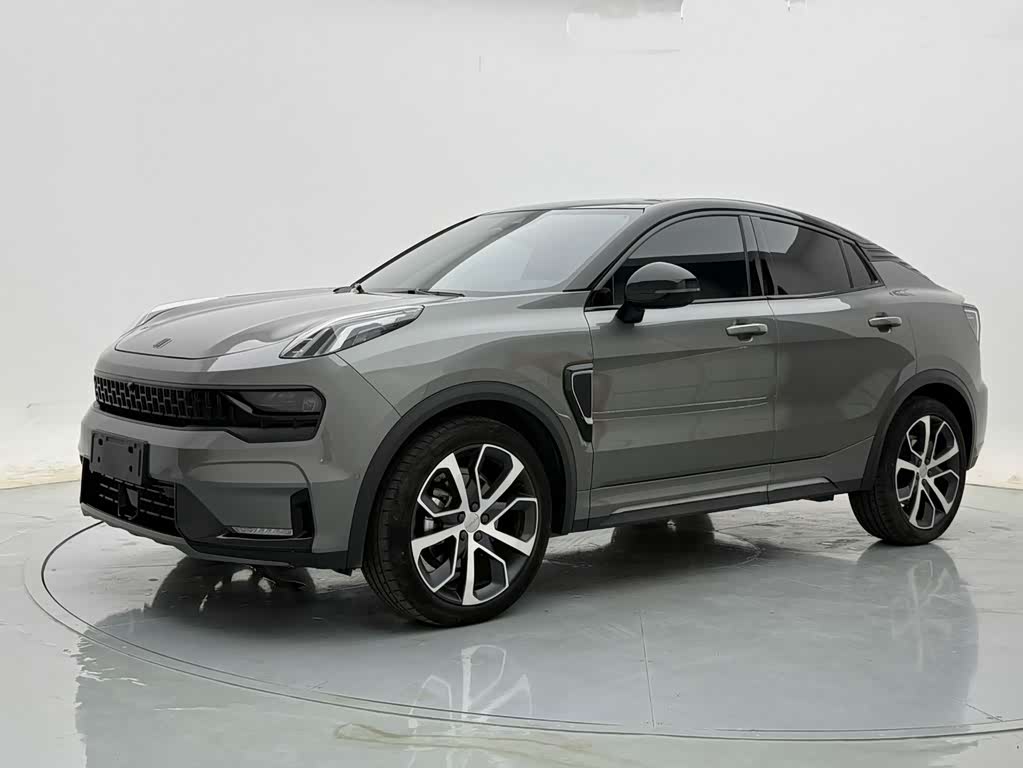Lynk & Co 05