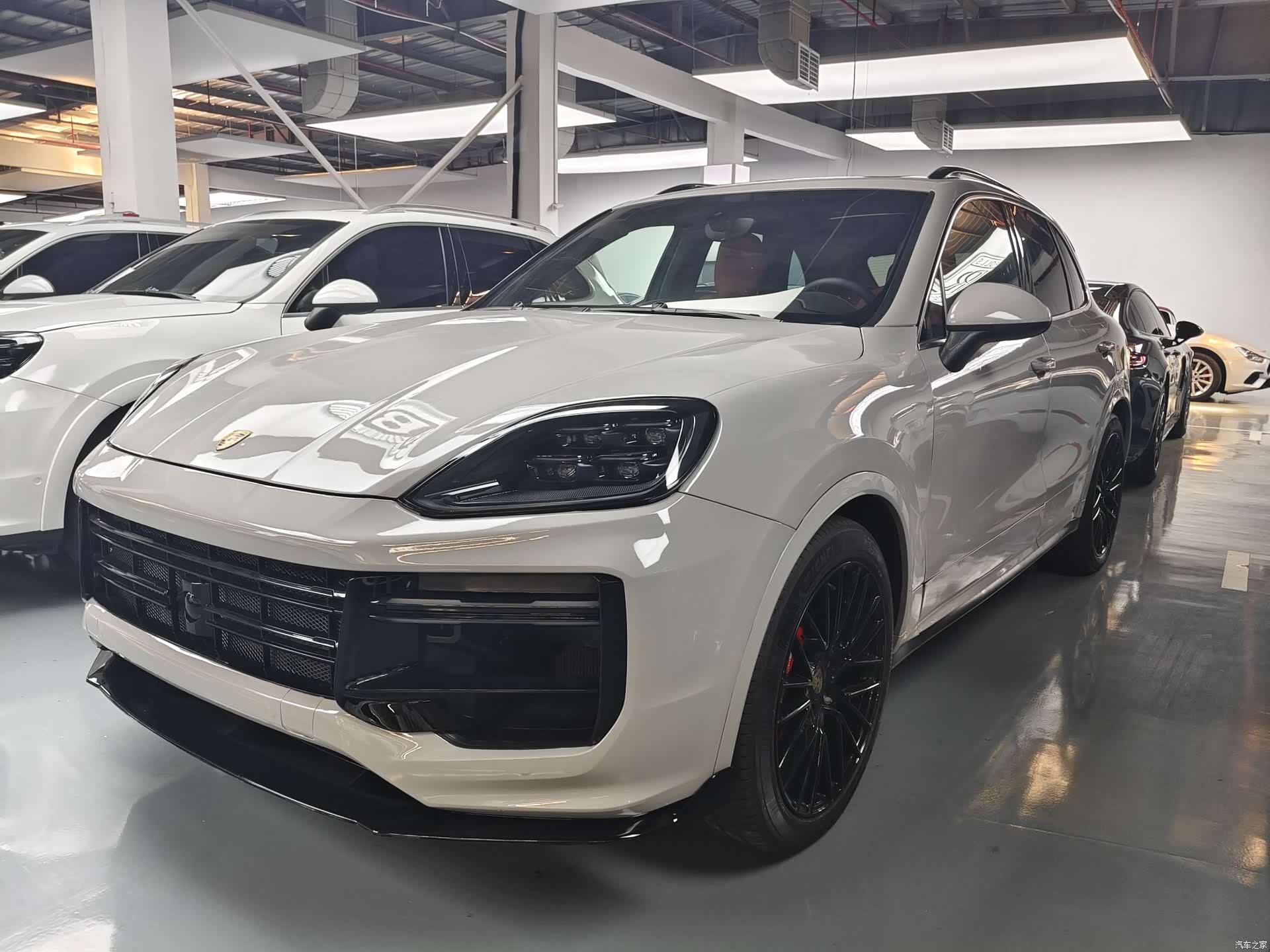 Porsche Cayenne, 2013 1