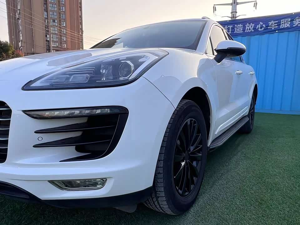 Zotye SR9