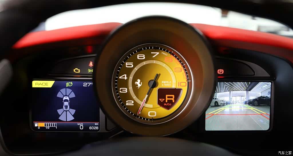 Ferrari F8, 2022 все фото