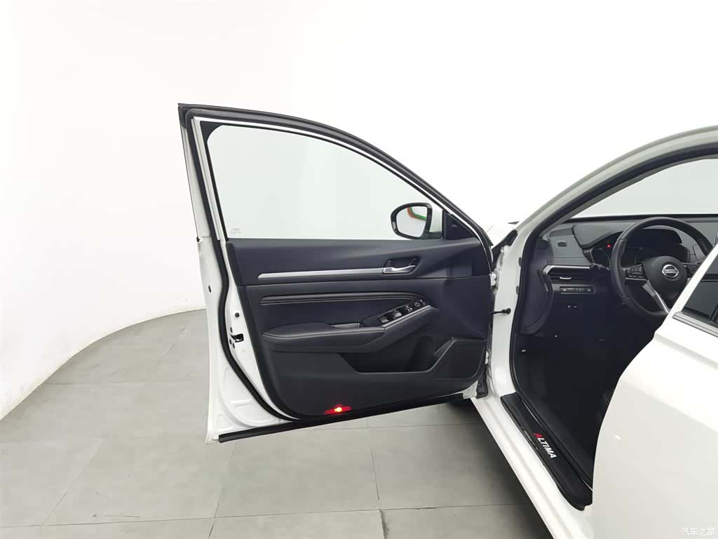 Nissan Teana, 2019 8
