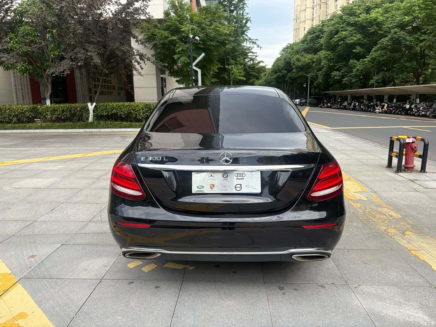 Mercedes-Benz E-Class, 2019 6
