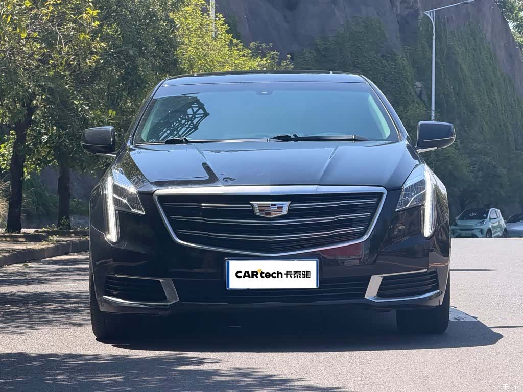 Cadillac XTS, 2019 2