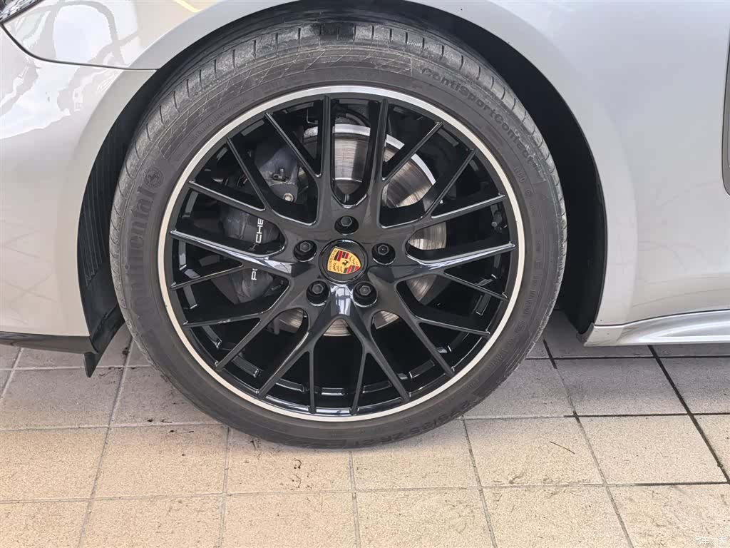 Porsche Panamera, 2023 33