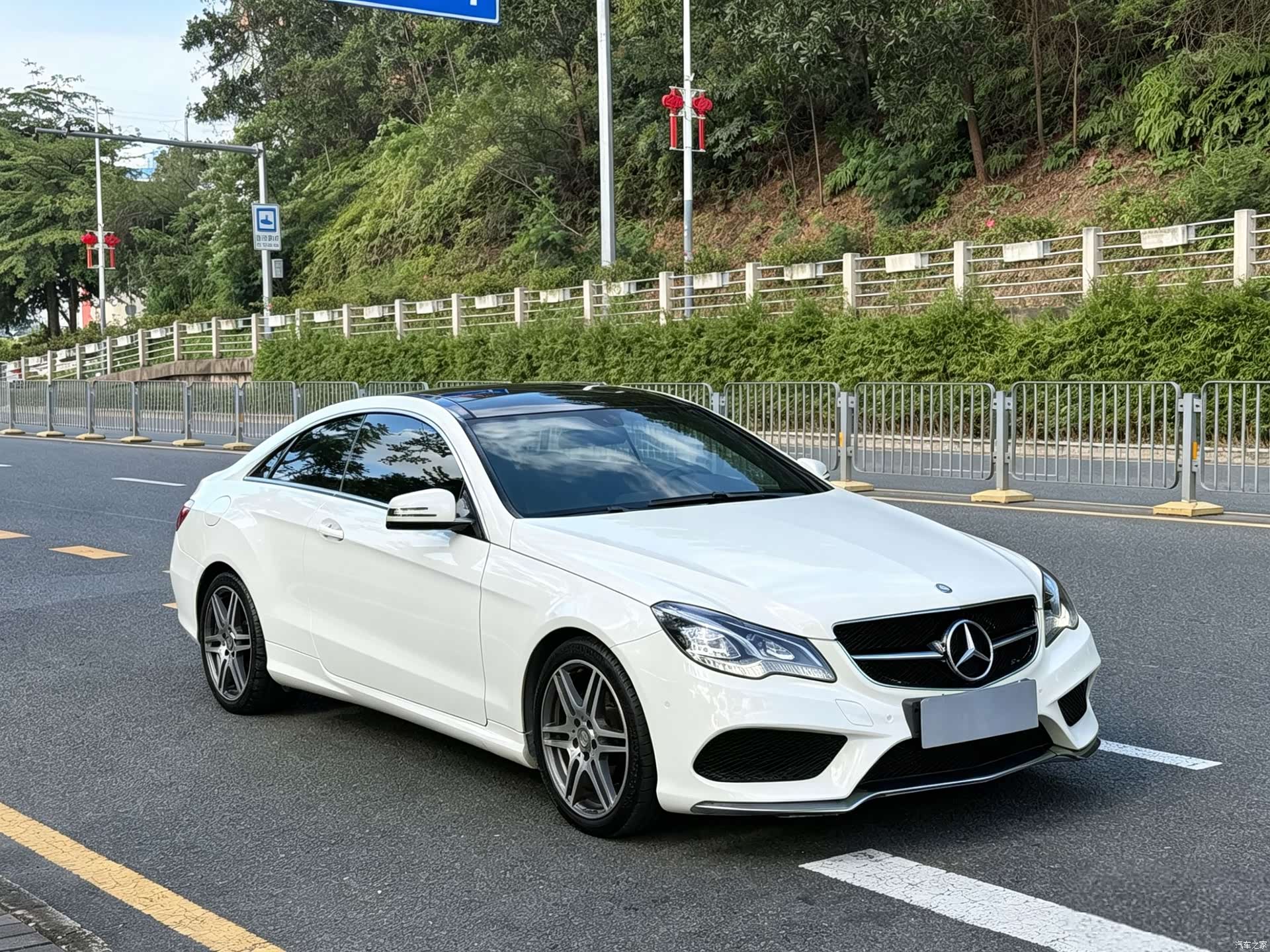 Mercedes-Benz E-Class, 2017 3