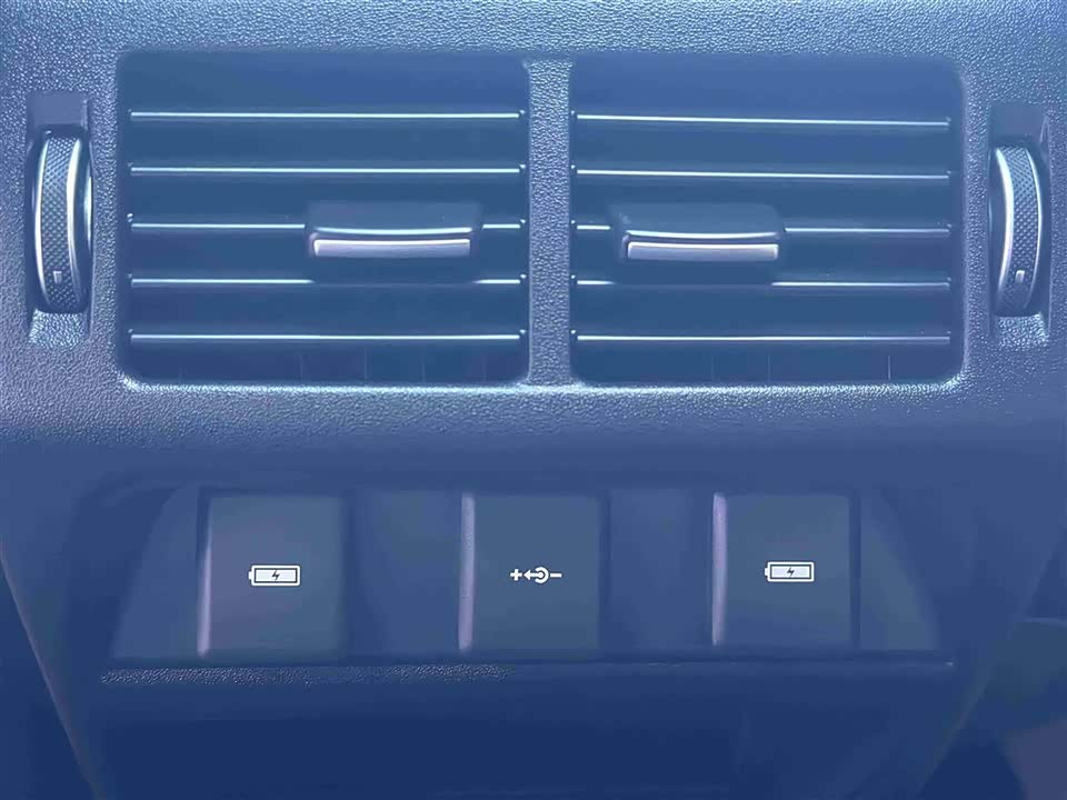 Land Rover Discover sports