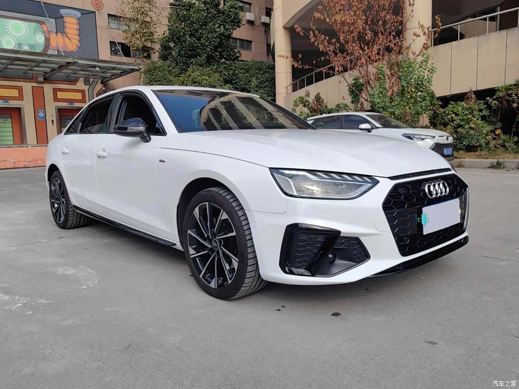 Audi A4L, 2023 3