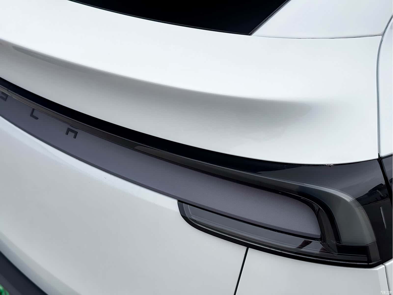 Tesla Model Y, 2025 17