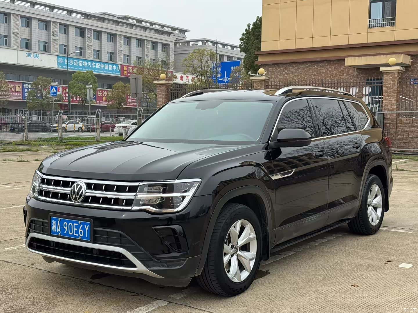 Volkswagen Teramont, 2021 1