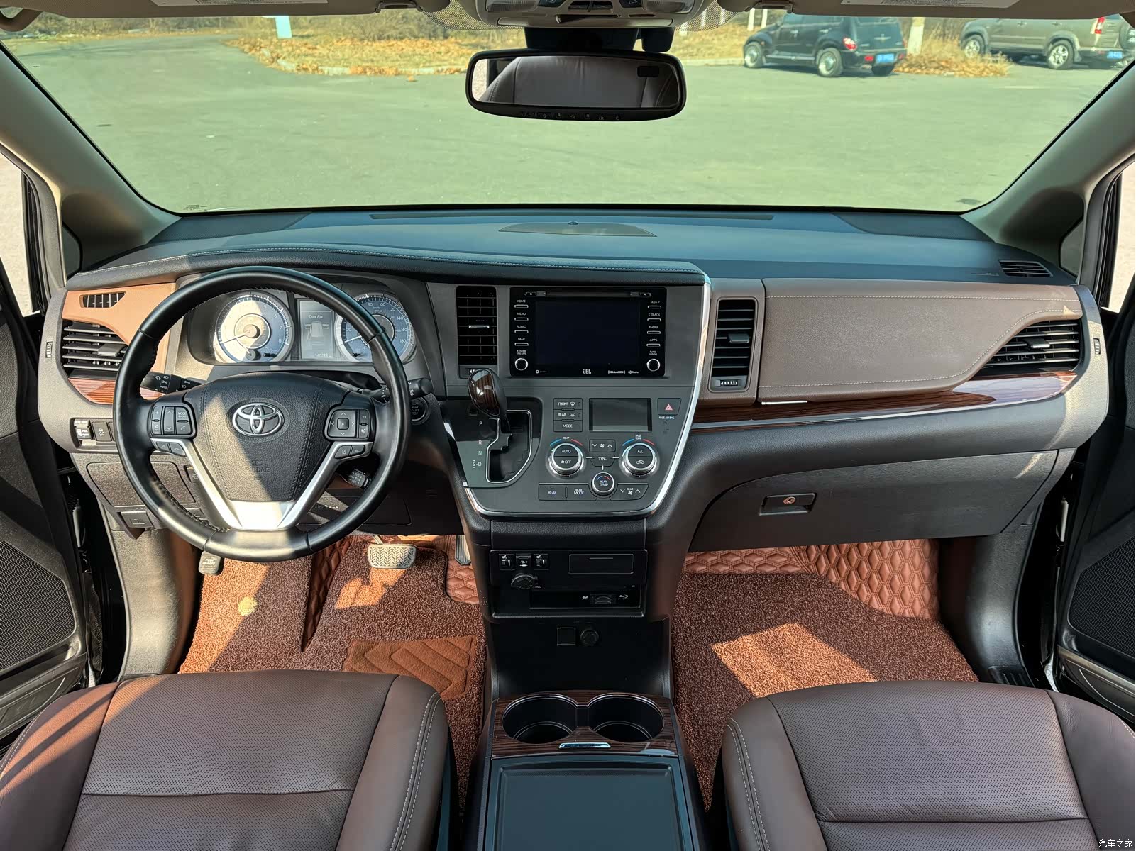 SIENNA LTD, 2018 8