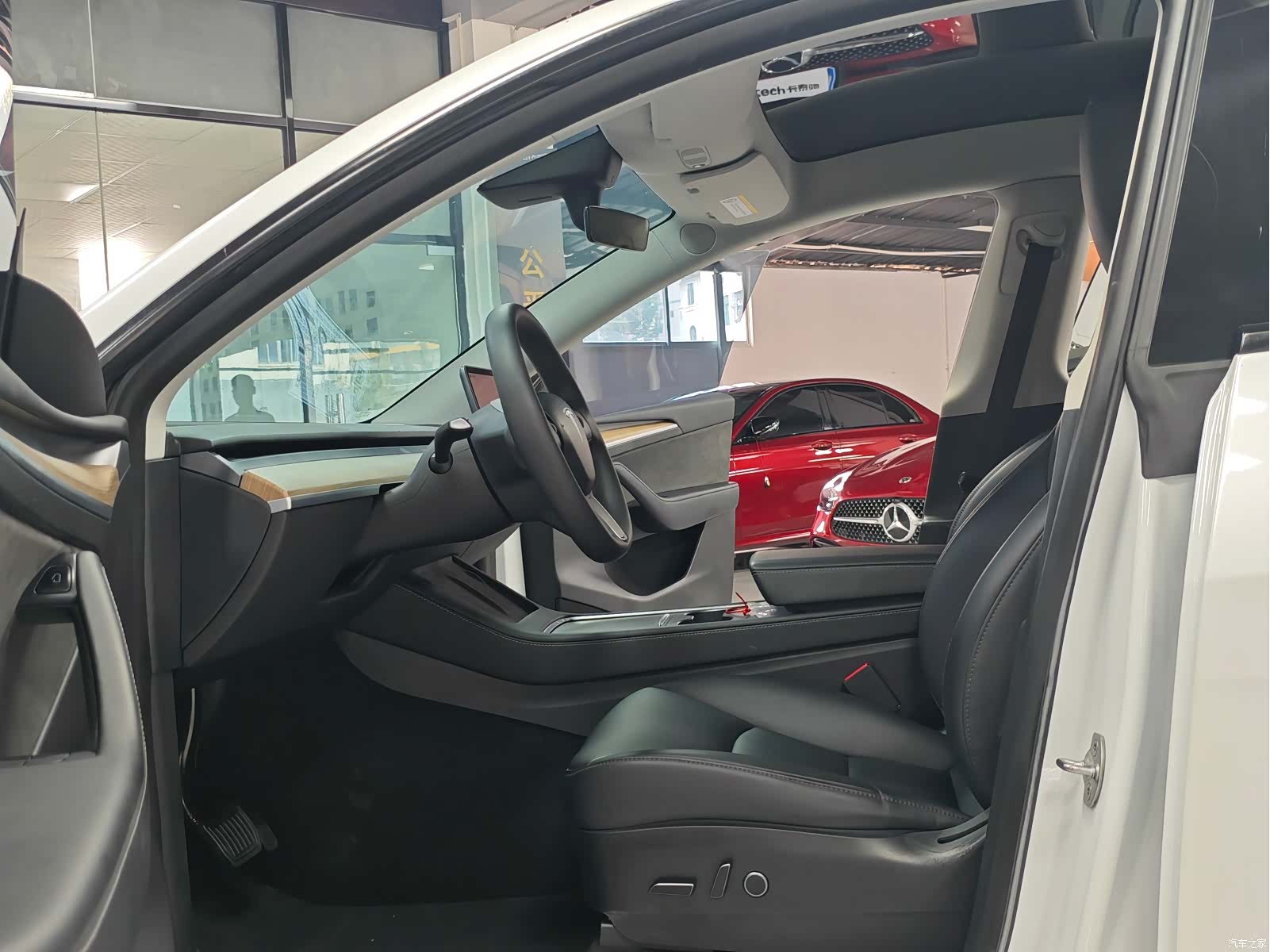 Tesla Model Y, 2022 8