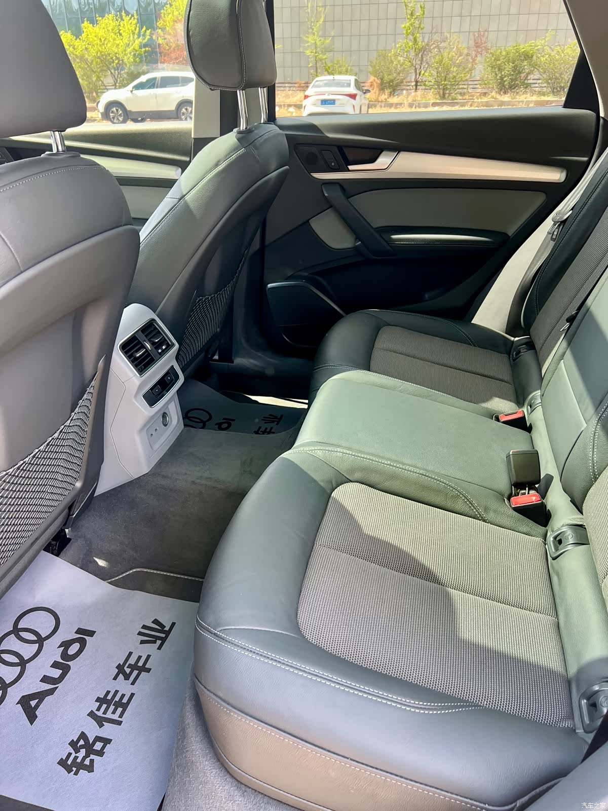Audi Q5L, 2019 9