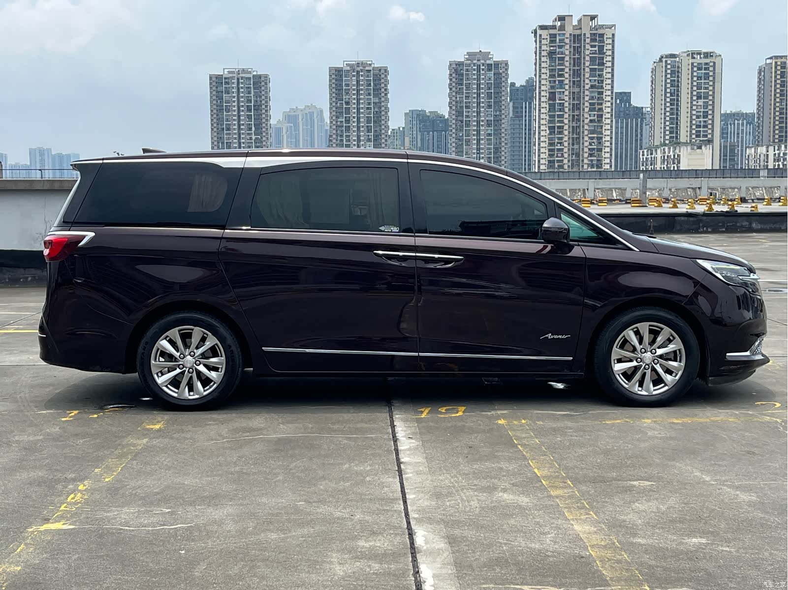 Buick GL8, 2020 8