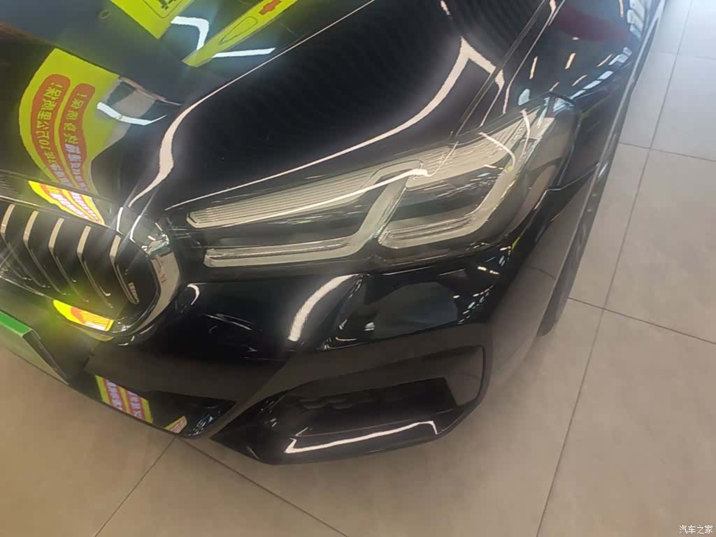 BMW 5 Series, 2023 18