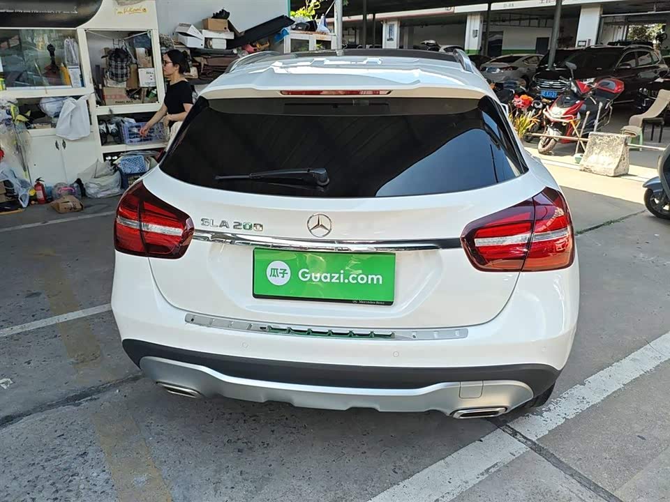 Mercedes-Benz GLA