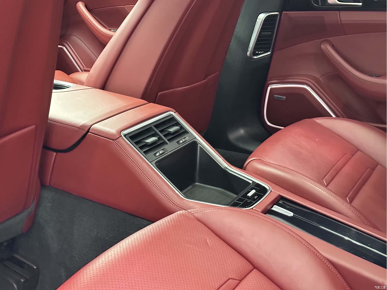 Porsche Panamera, 2019 17