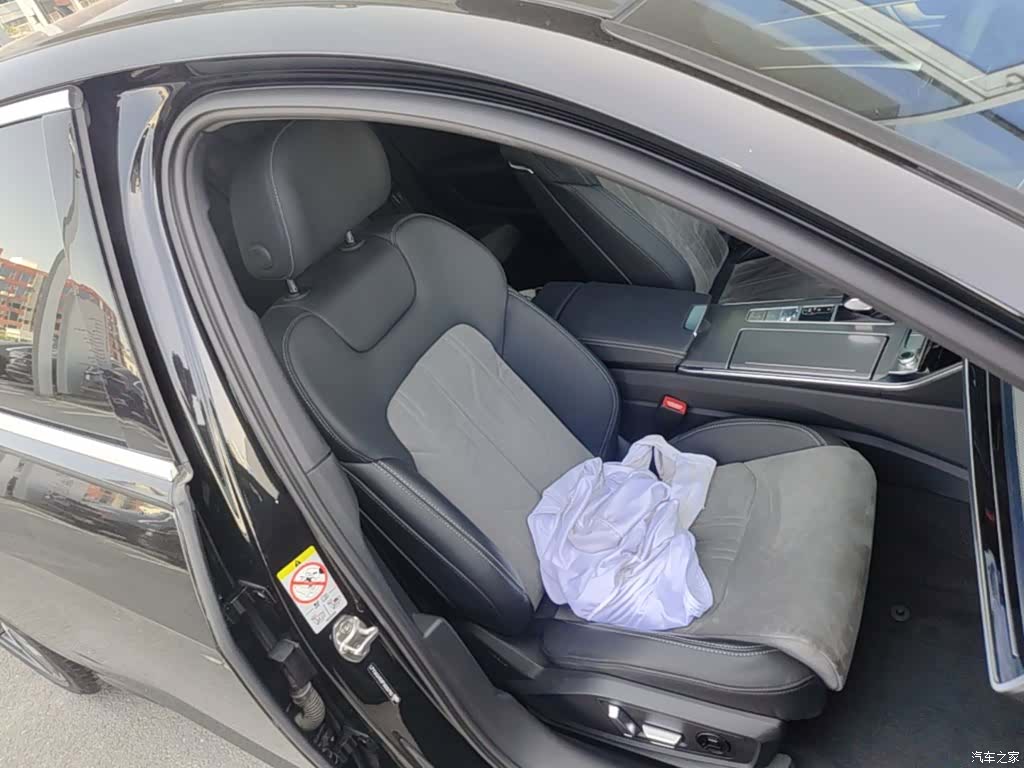 Audi A6L, 2023 11