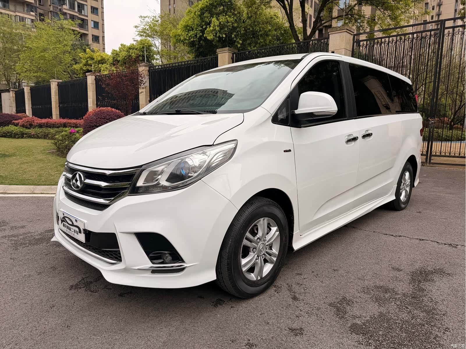 Maxus G10, 2019 1