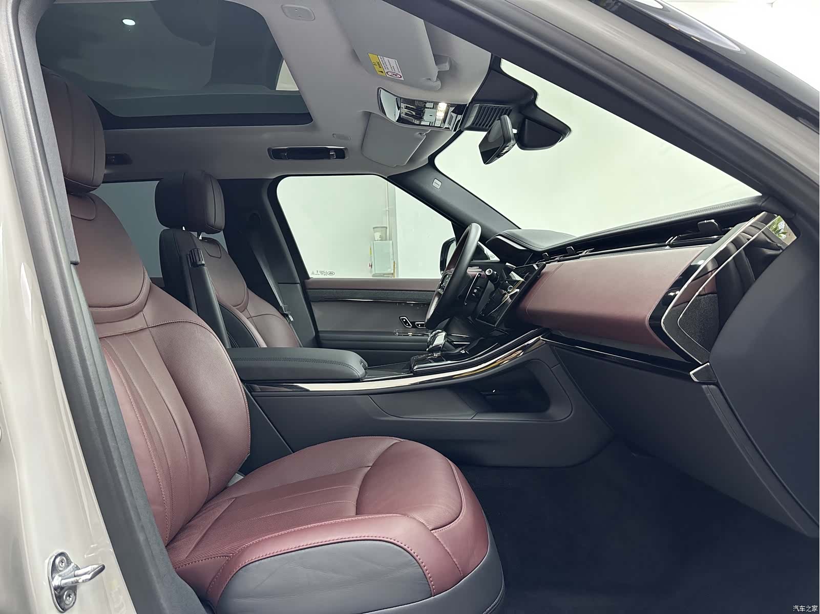 Land Rover Range Rover, 2024 16
