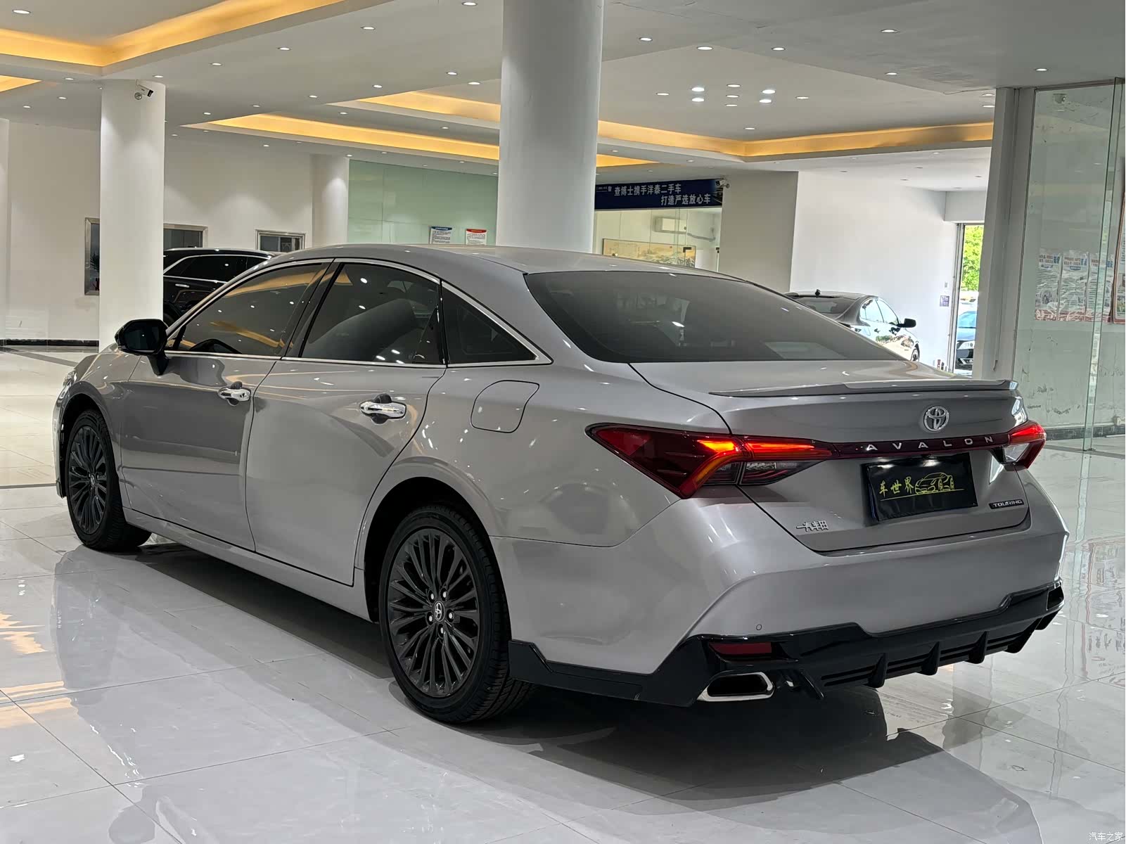 Toyota Avalon, 2021 6