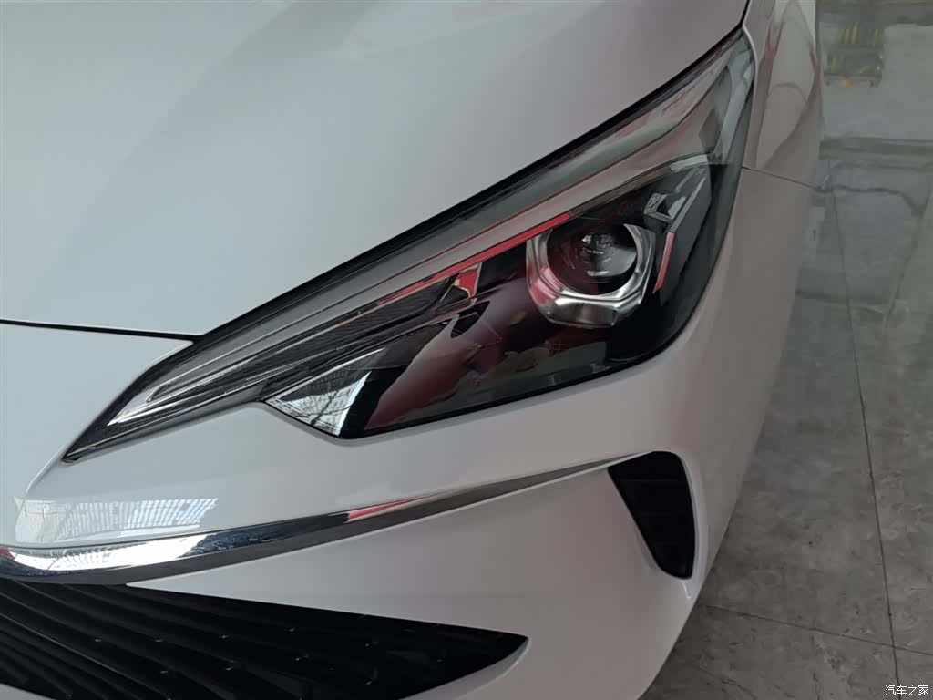 Roewe i5, 2026 24