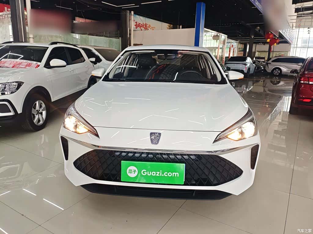 Roewe i5, 2025 3