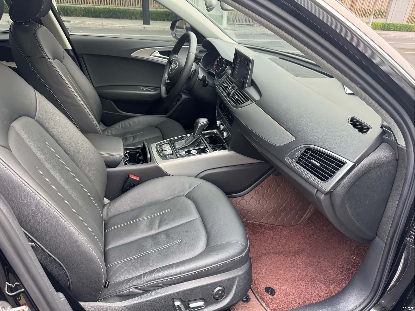 Audi A6L, 2019 16