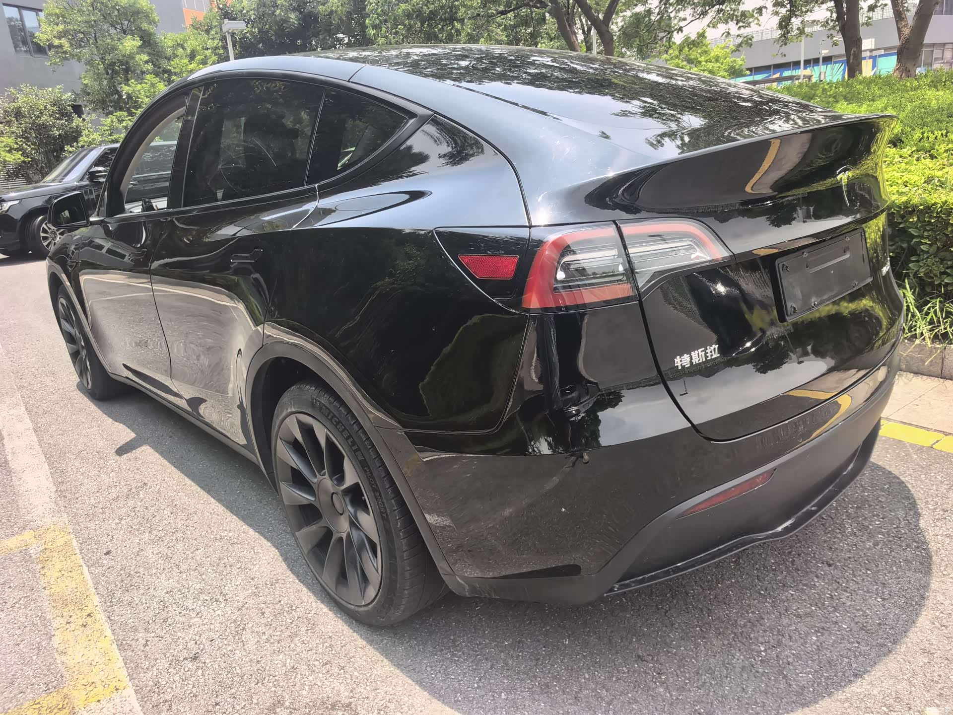 Tesla Model Y, 2022 6