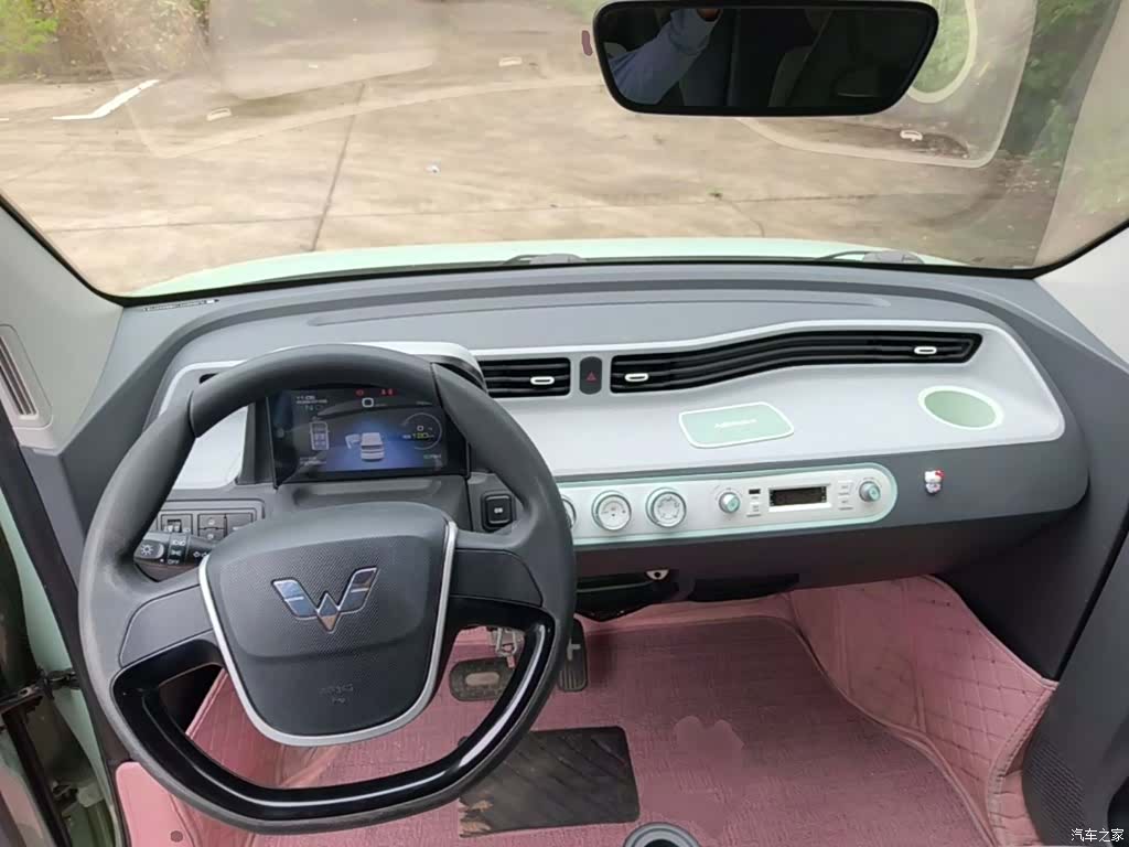 Wuling MINIEV, 2021 10