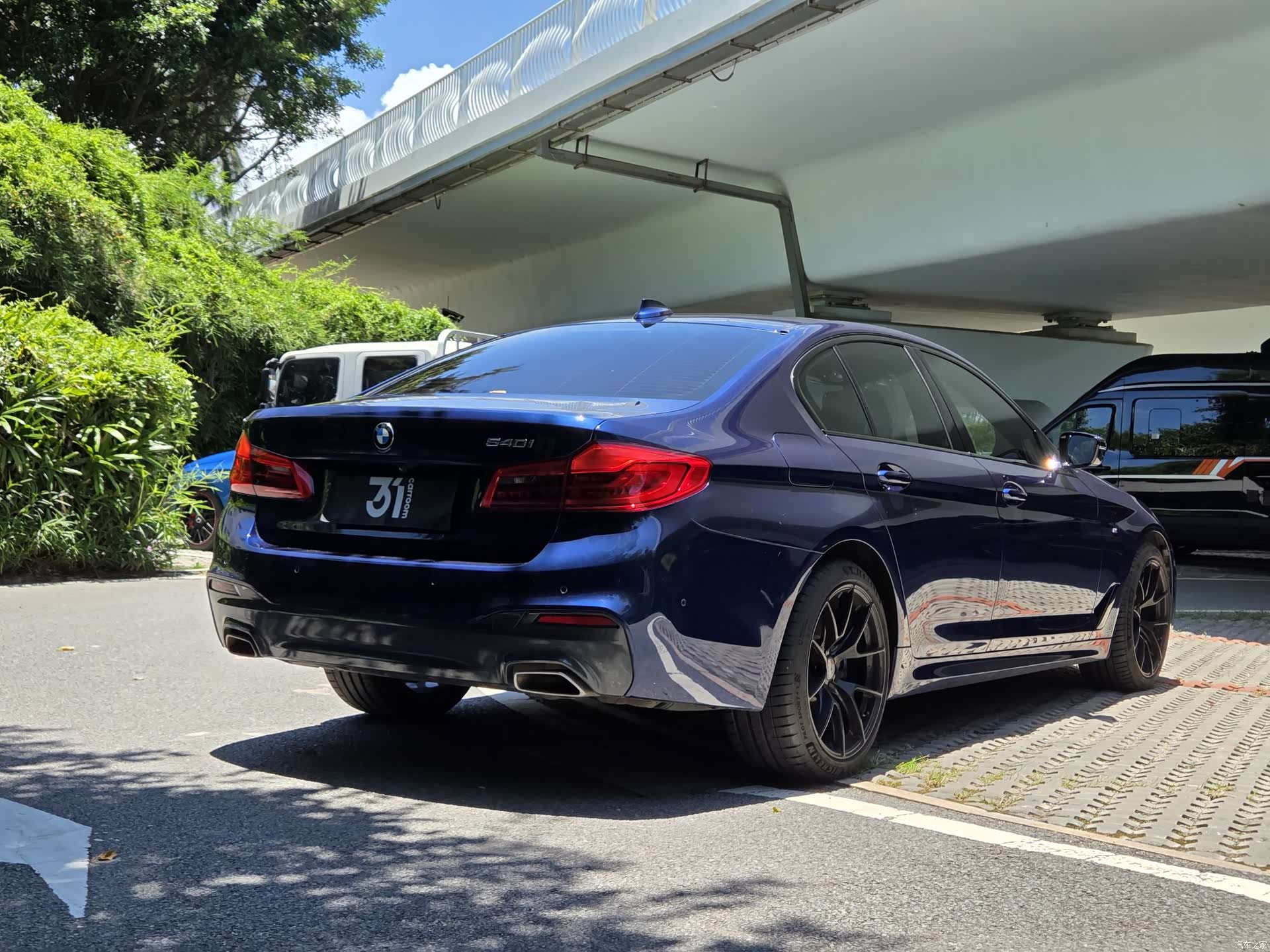 BMW 5 Series, 2020 все фото