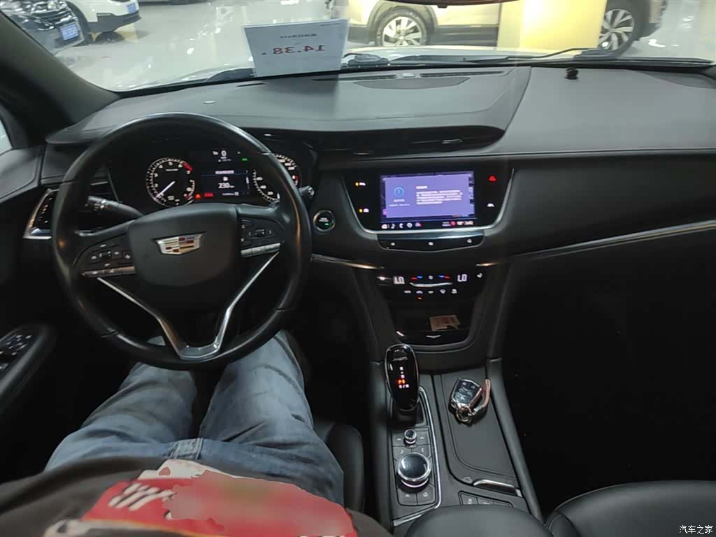 Cadillac XT6, 2020 10