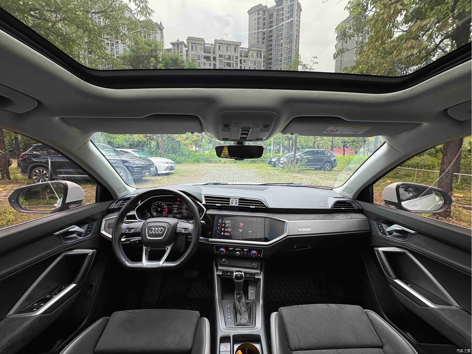 Audi Q3, 2023 17