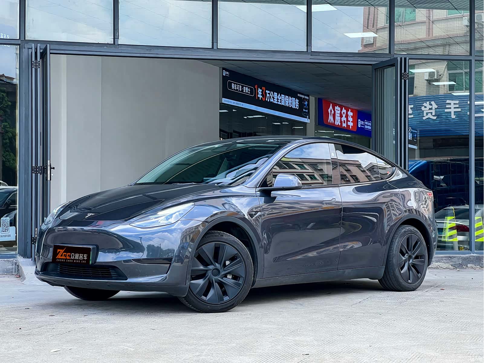 Tesla Model Y, 2024 1