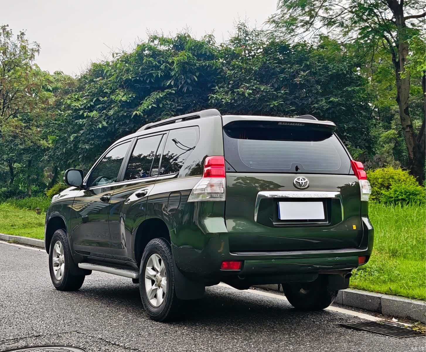 Toyota Prado, 2012 16