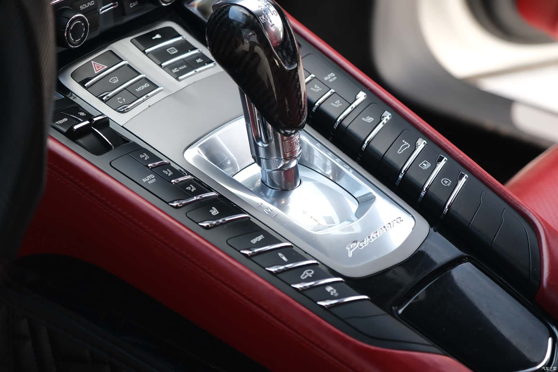 Porsche Panamera, 2010 10